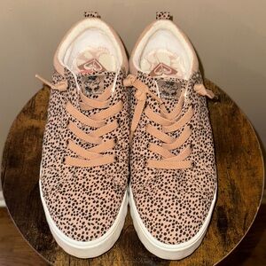 Roxy Tan and Black Leopard Print Sneakers
